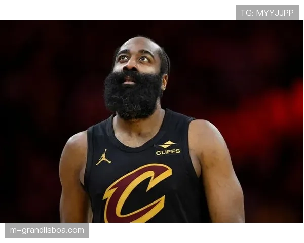 骑士阿特金森ATO战术：借鉴德安东尼体系激活哈登挡拆价值